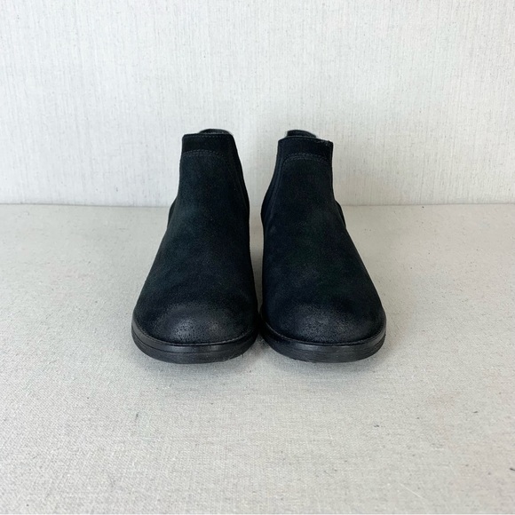 Clarks~Women’s ‘Demi‎ Beat’ Black Suede/Faux Snakeskin Slip-On Ankle Boot~Sz 7.5 - Picture 4 of 14